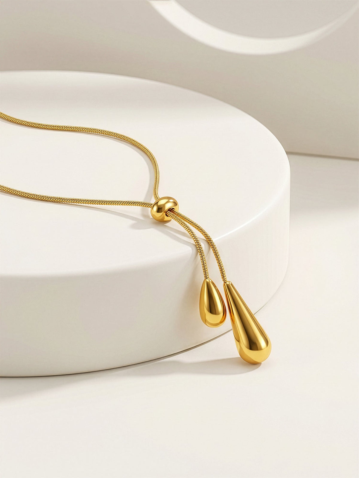 IXIA by GIVA Liquid Syntax Gold Plated Necklace