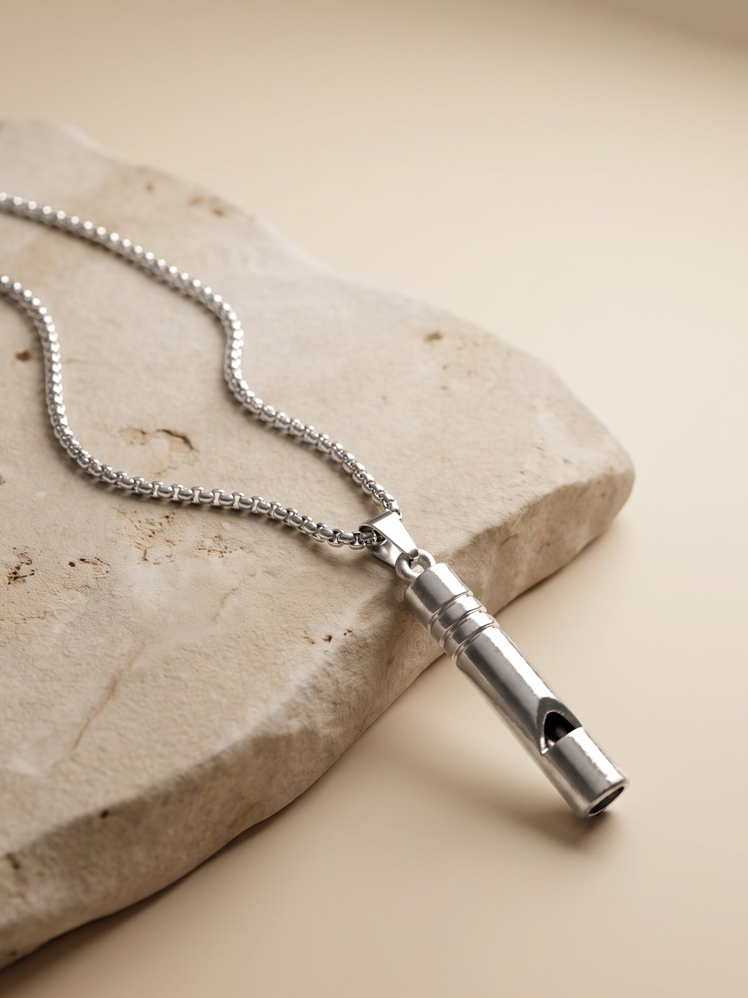 IXIA by Giva Straight Sets Rhodium Plated Pendant With Chain For Men