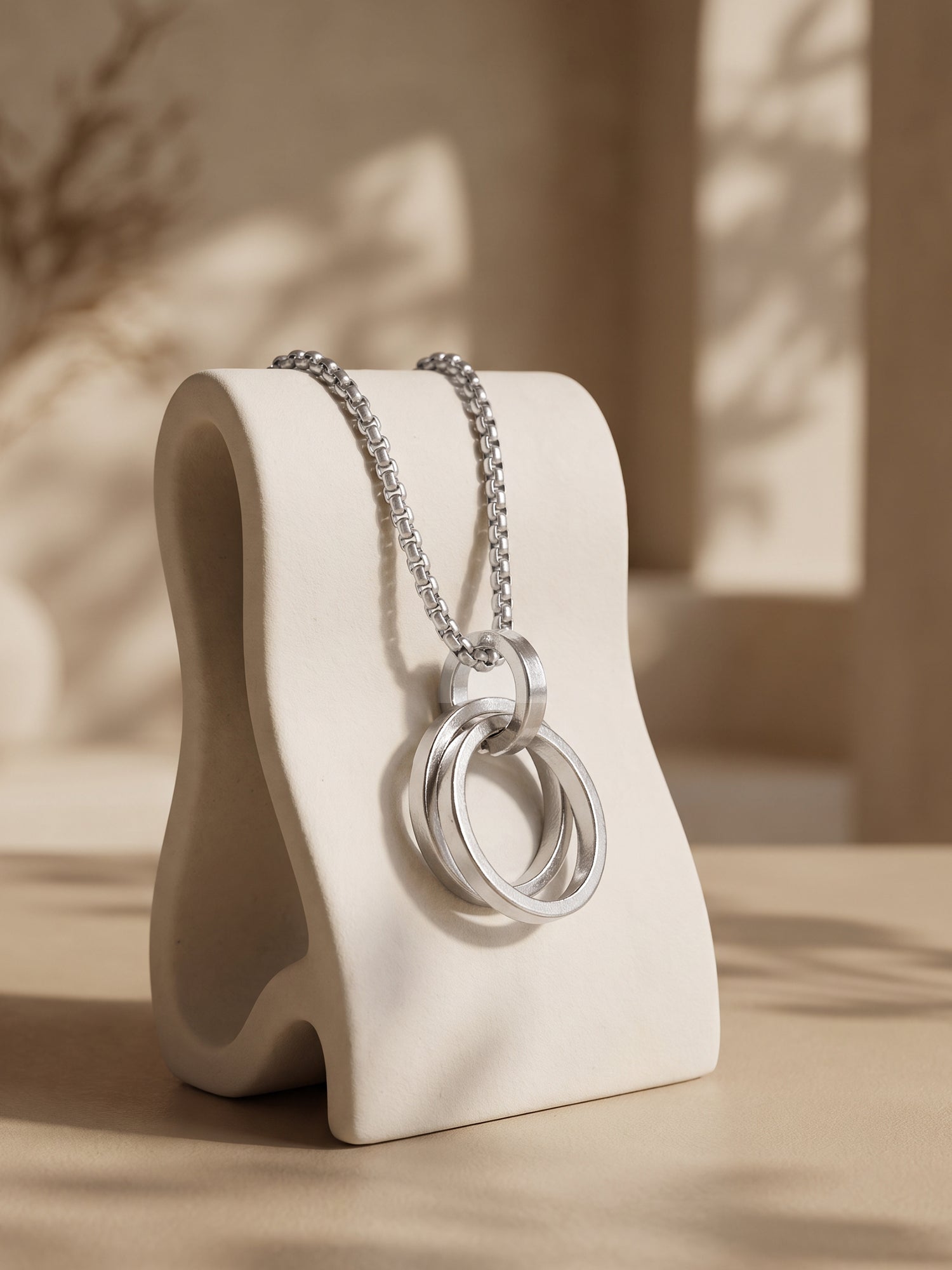 IXIA by GIVA Venn Diagram Rhodium Plated Pendant With Chain For Men