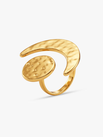 IXIA by GIVA Crimson Crater Gold Plated Ring (Size 12)