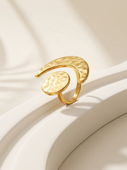 IXIA by GIVA Crimson Crater Gold Plated Ring (Size 12)