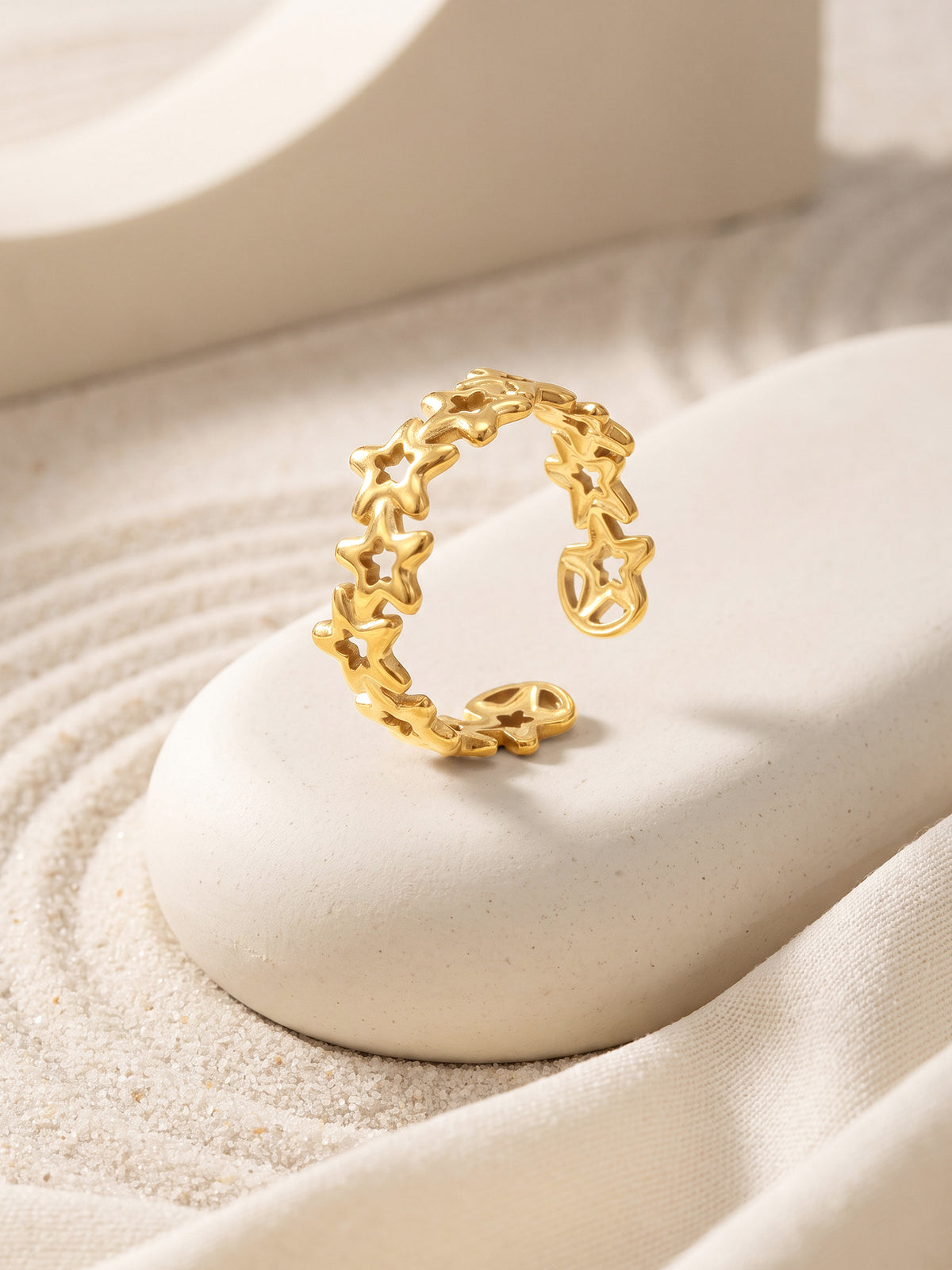 IXIA by GIVA Twinkle Band Gold Plated Ring