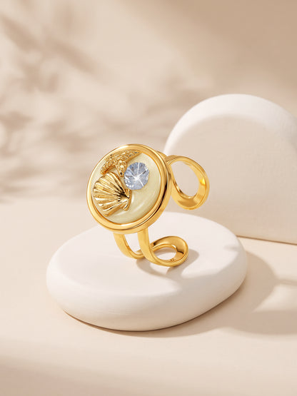 IXIA by GIVA Shell Yeah Gold Plated Ring (Size 10)