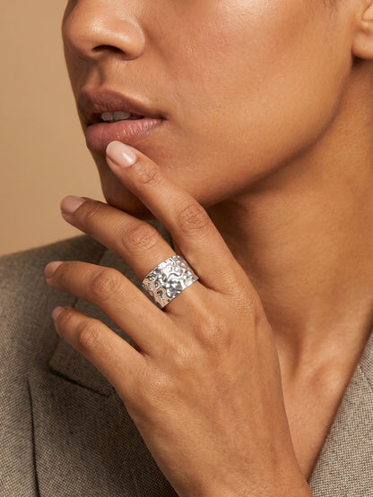 Texture Rush Rhodium Plated Ring (Size 15)