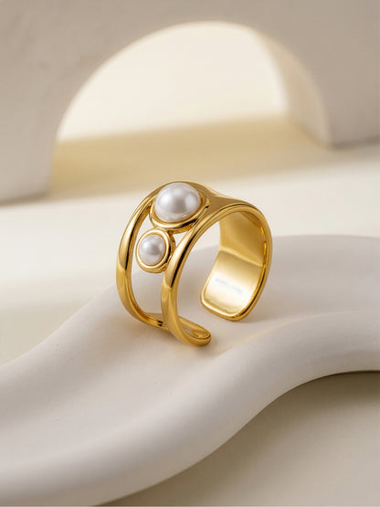 Bold Pearle Gold Plated Ring (Size 14)
