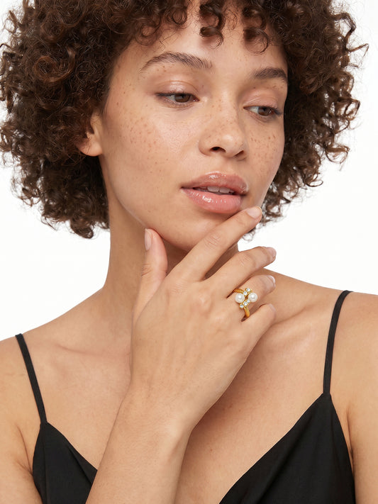 OnnMe by GIVA Pearl Voltage Gold Plated Ring (Size 15)