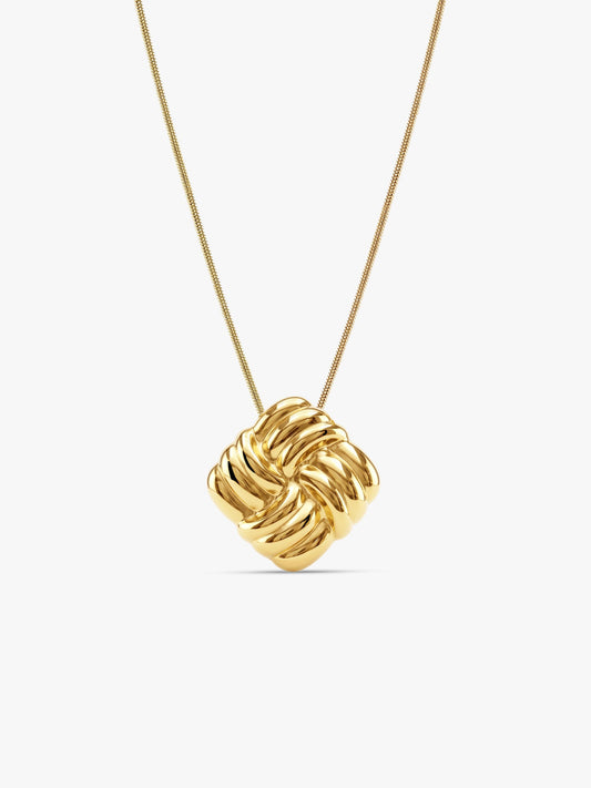 Wire Mood Gold Plated Pendant with Chain
