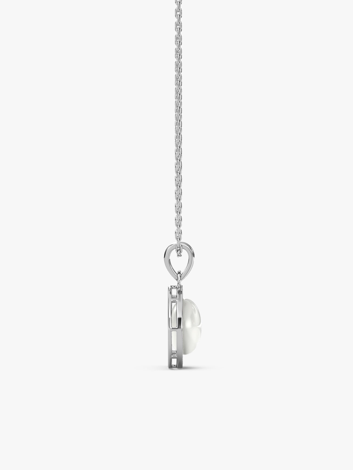 Kriti Sanon Silver Pearl Pendant with Link Chain