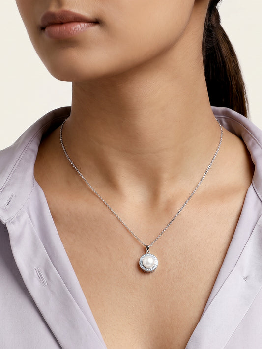 Kriti Sanon Silver Pearl Pendant with Link Chain