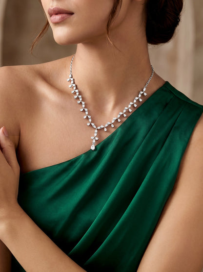 Silver Sparkling Beauty Necklace