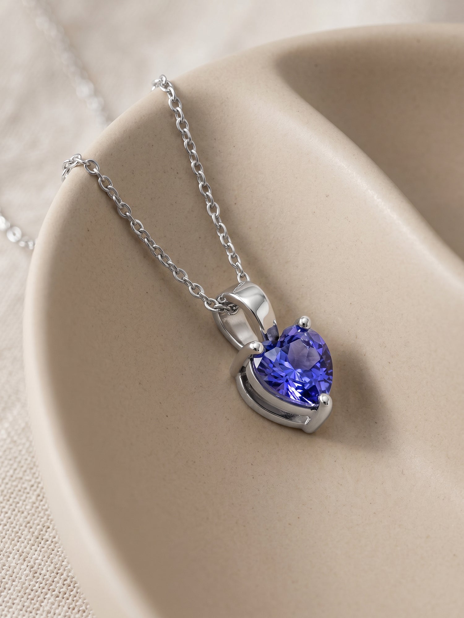 Silver Purple Heart Pendant with Link Chain