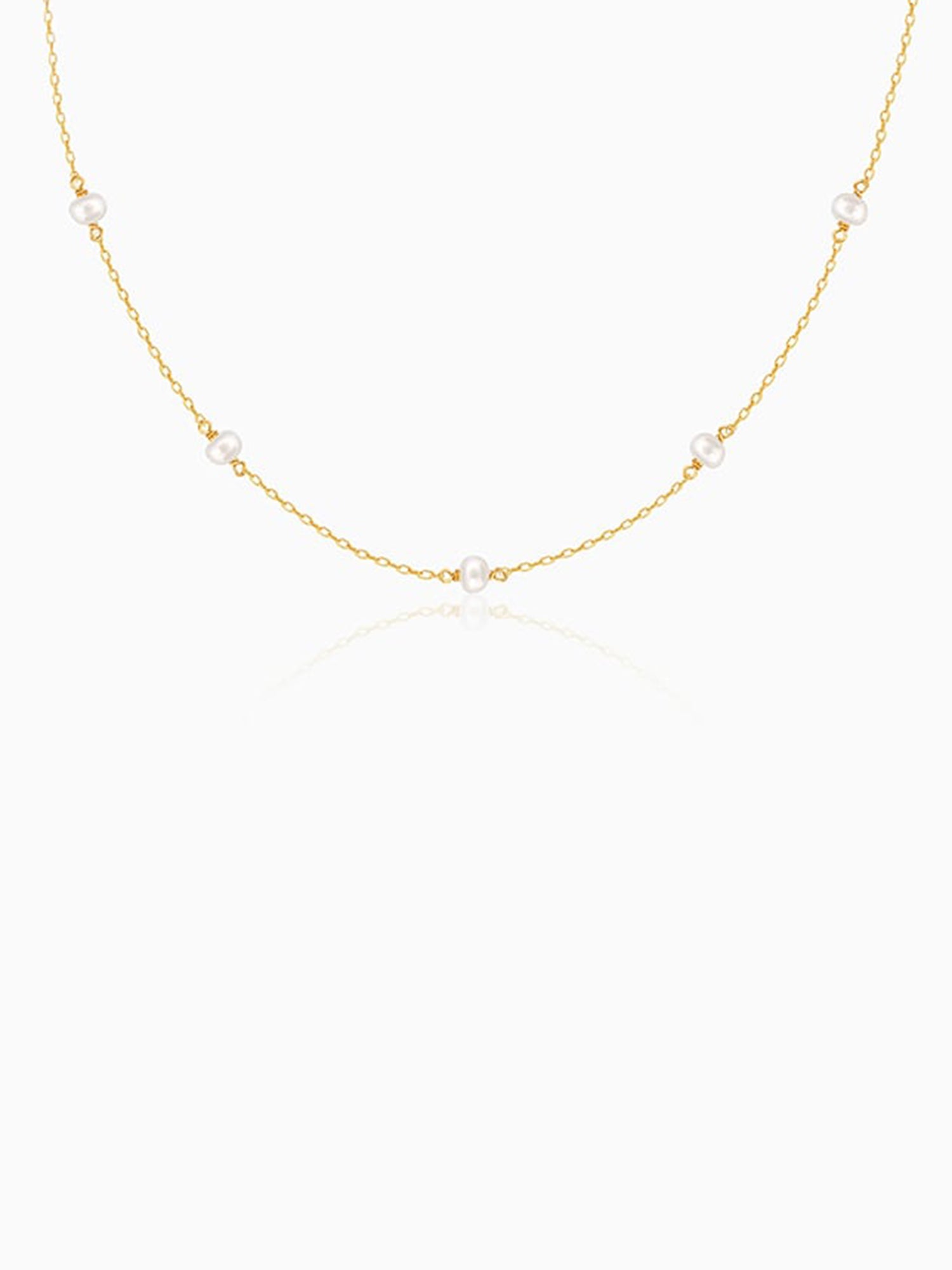 Kriti Sanon Golden Minimal Pearl Necklace
