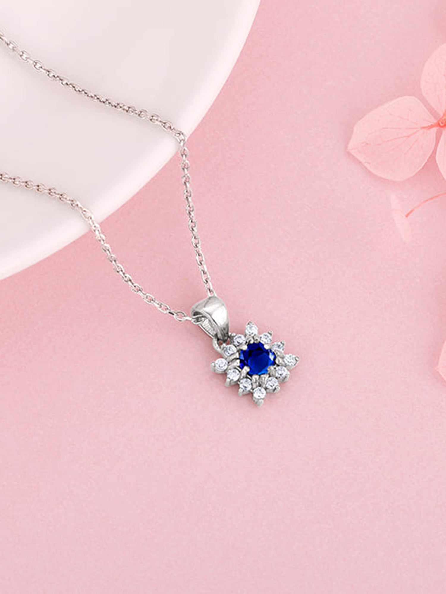 Silver Royal Blue Pendant with Link Chain