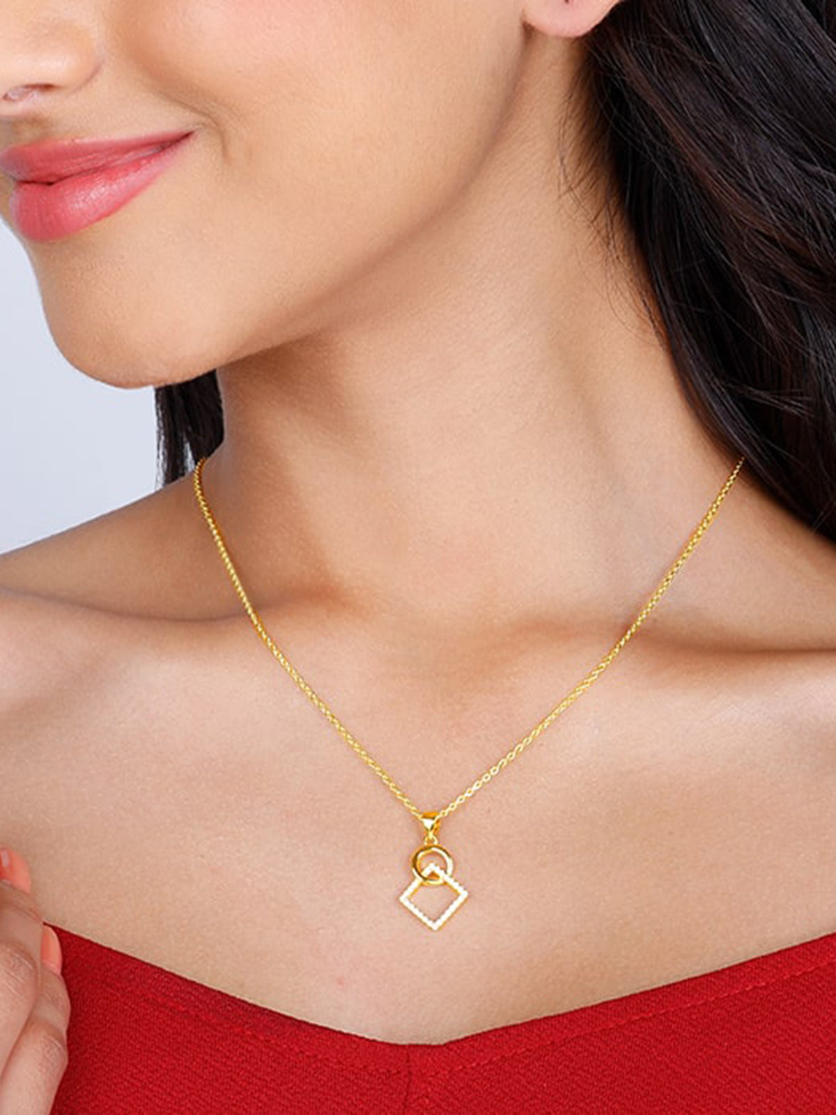 Golden Cubic Circle Pendant with Link Chain