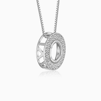 Silver Medallion Pendant With Link Chain For Him