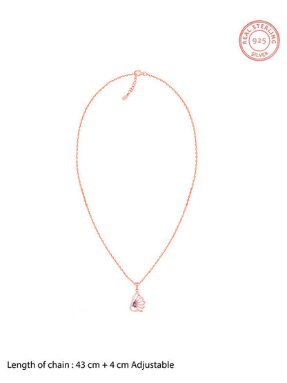 Rose Gold Notre Dame Pendant With Link Chain