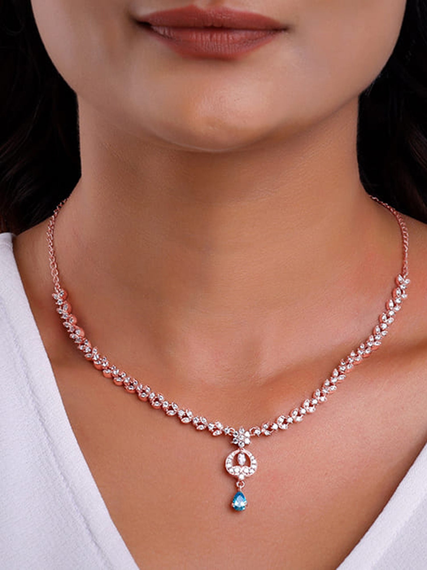 Golden Eternal Blue Necklace