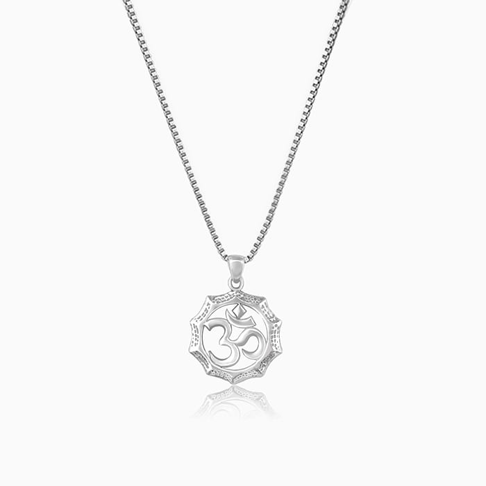 Silver Graceful Om Pendant With Box Chain For Him – GIVA Jewellery