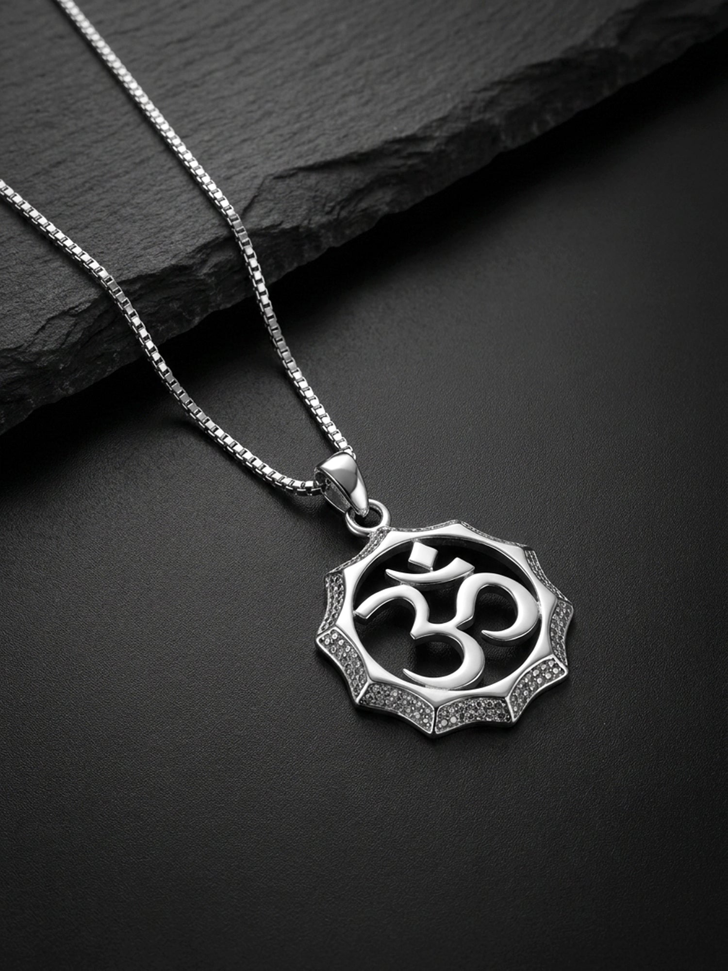Silver Graceful Om Pendant With Box Chain For Him