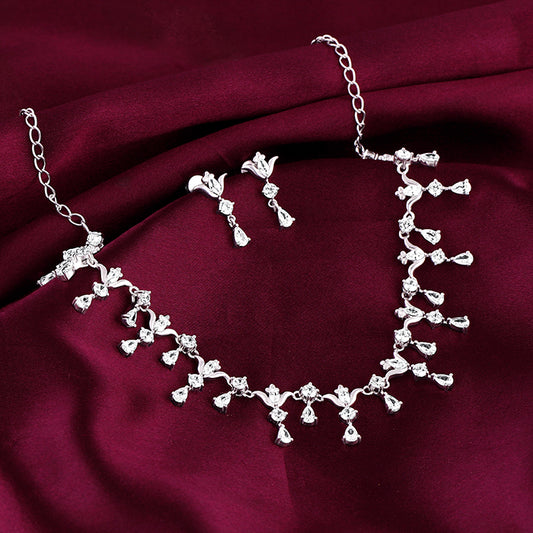 Silver Classic Beauty Set