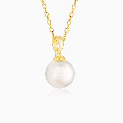 Golden Classic Pearl Pendant With Link Chain