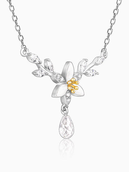 Silver One in a Trillium Necklace
