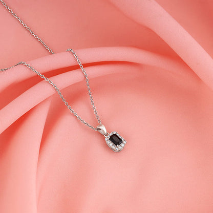 Silver Black Opulence Pendant With Link Chain