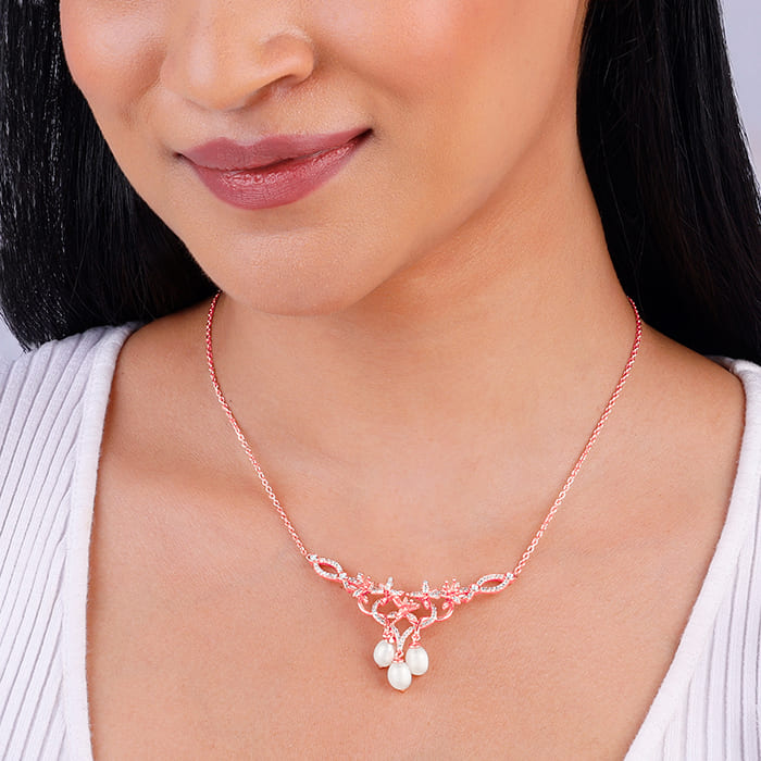Rose Gold Glow In Musli Necklace