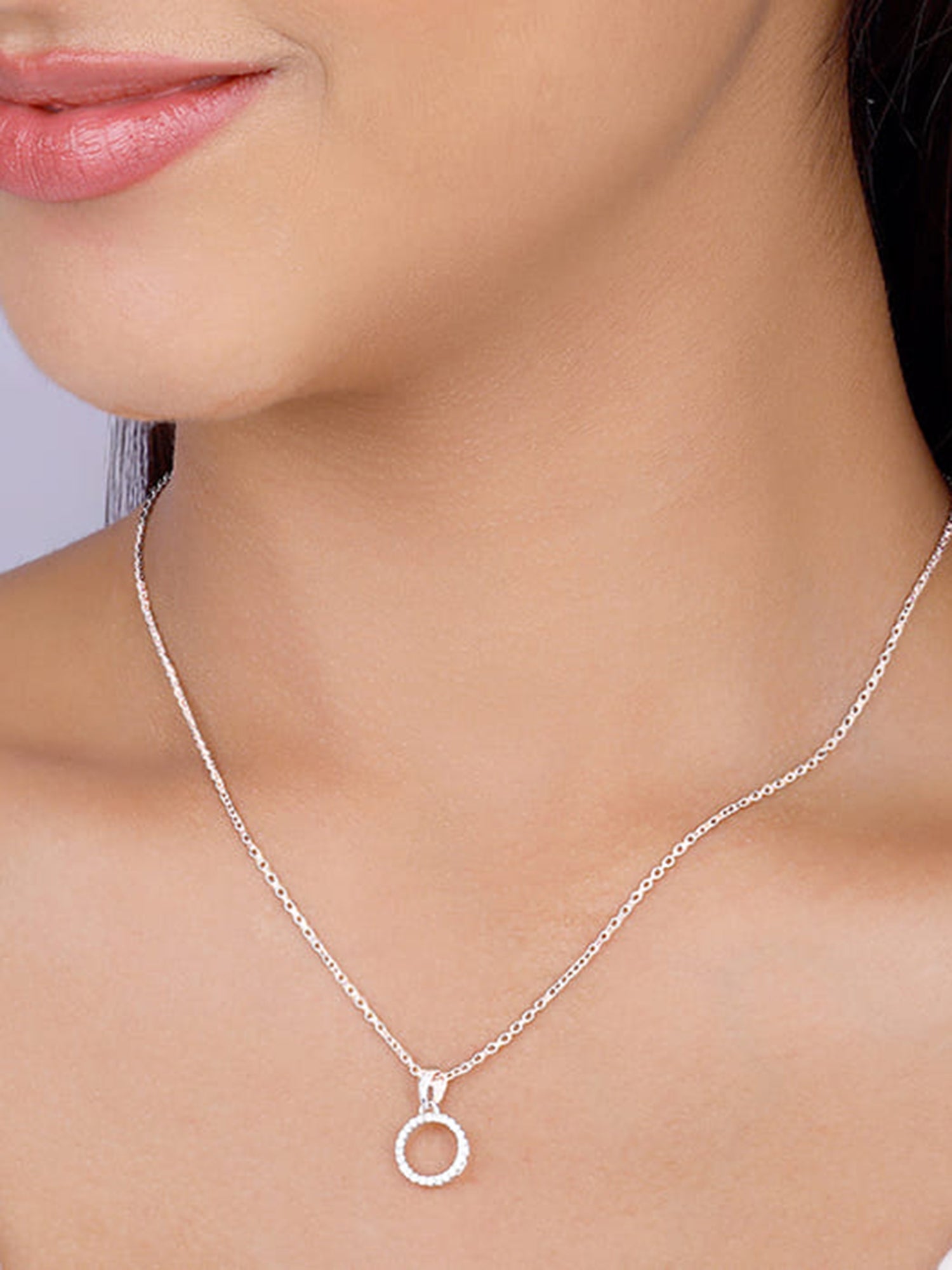 Silver Circle of Joy Pendant With Link Chain