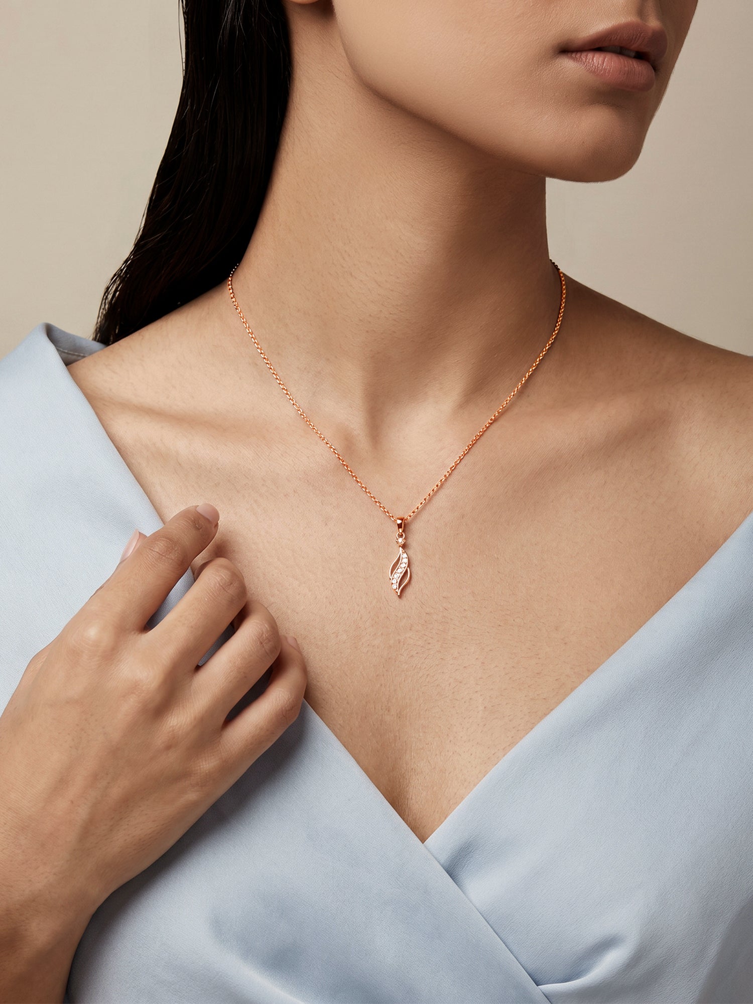 Rose Gold Leaflet Pendant With Link Chain