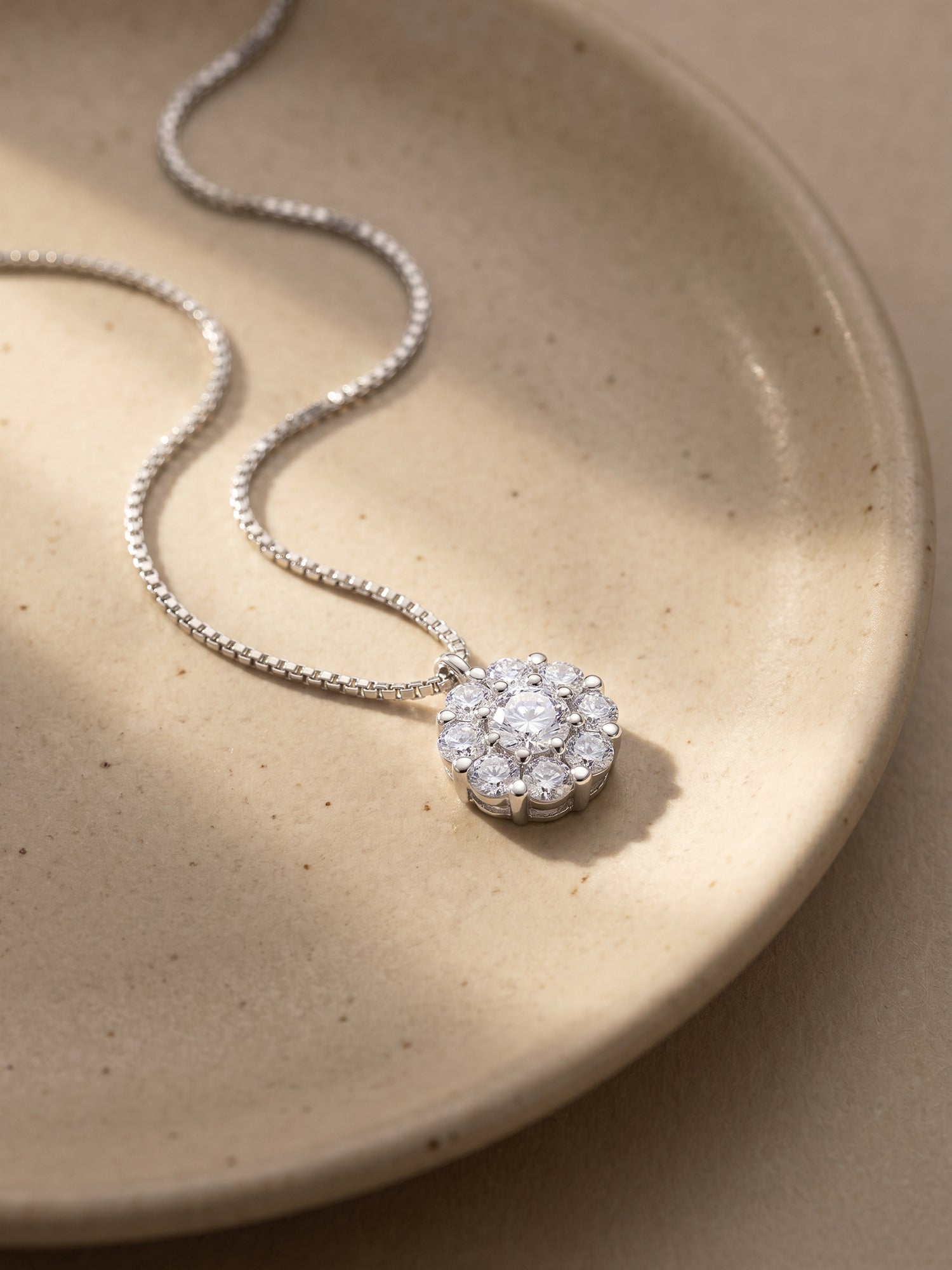 Silver Twofold Solitaire Pendant With Link Chain