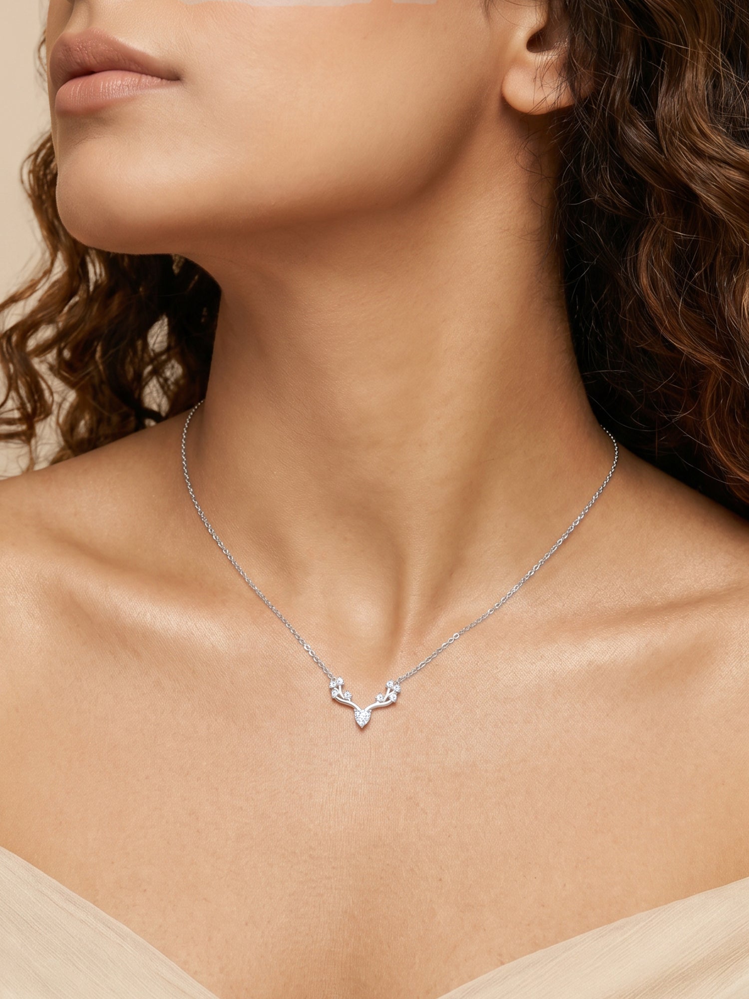 Silver Deer Heart Zircon Necklace