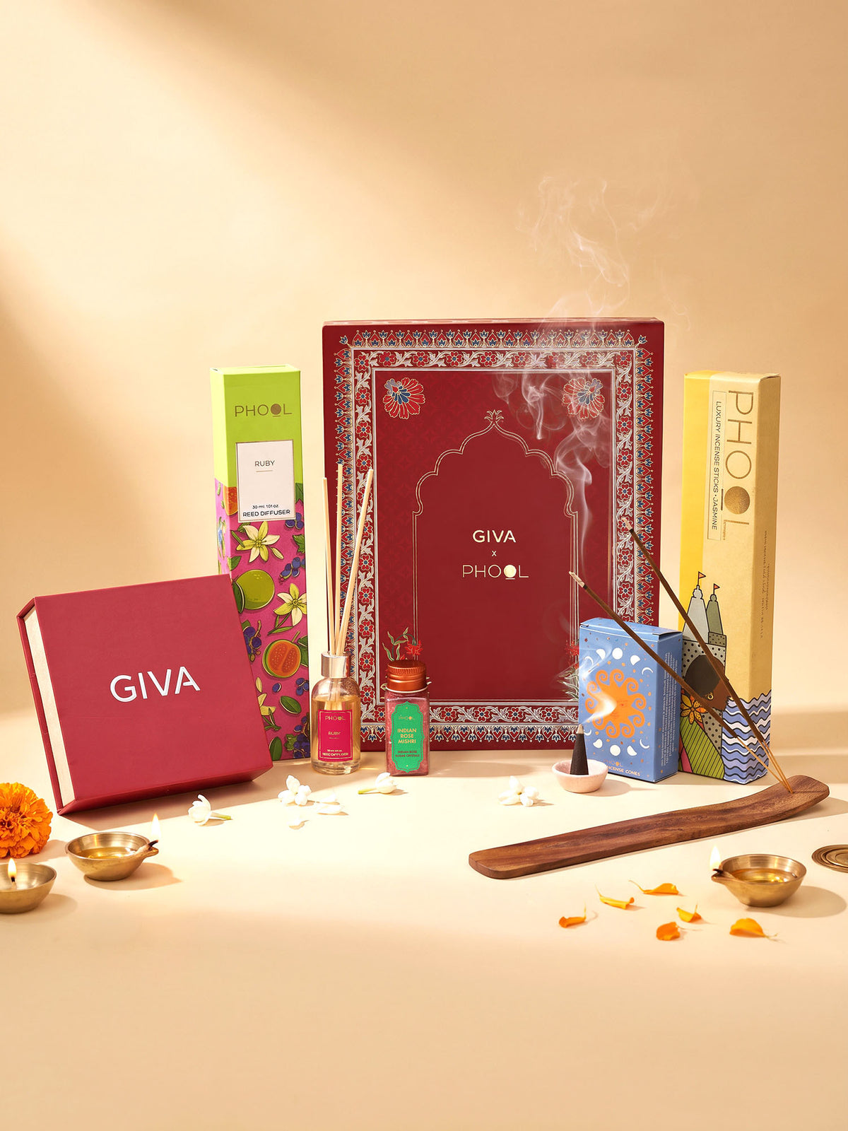 GIVA X Phool Curated Gift Box