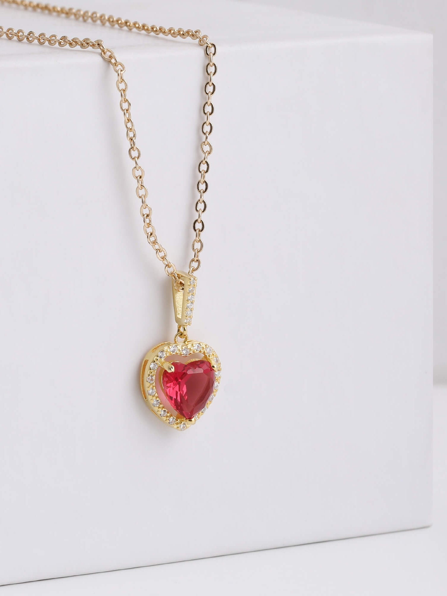 Golden Crimson Heart Pendant with Link Chain