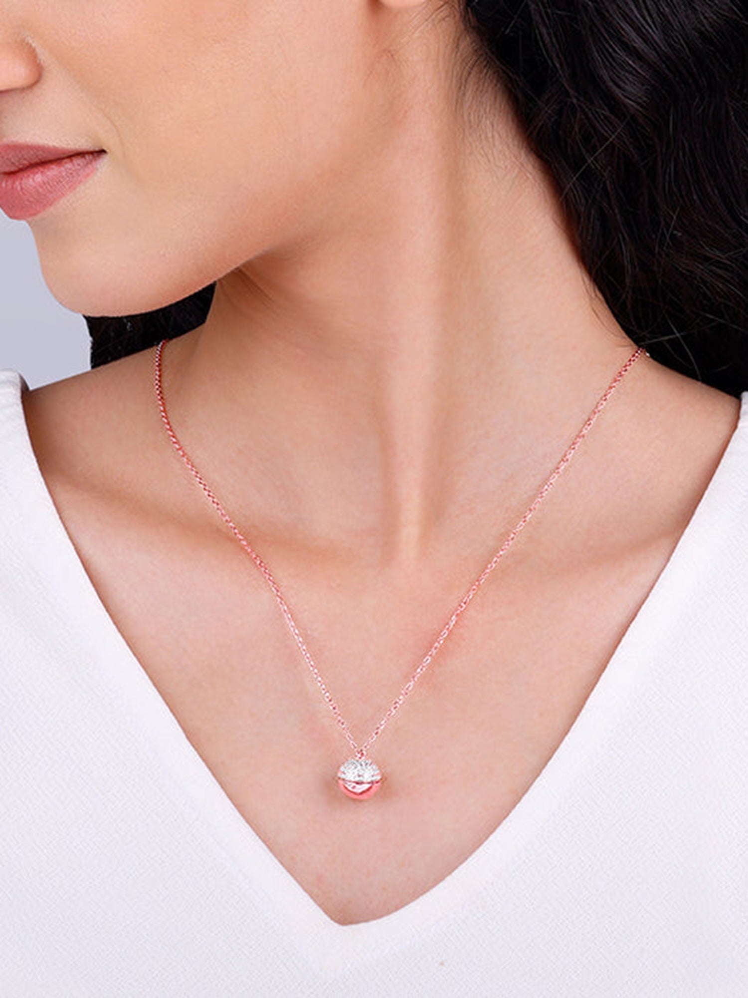 Rose Gold Heart Treasures Pendant With Link Chain