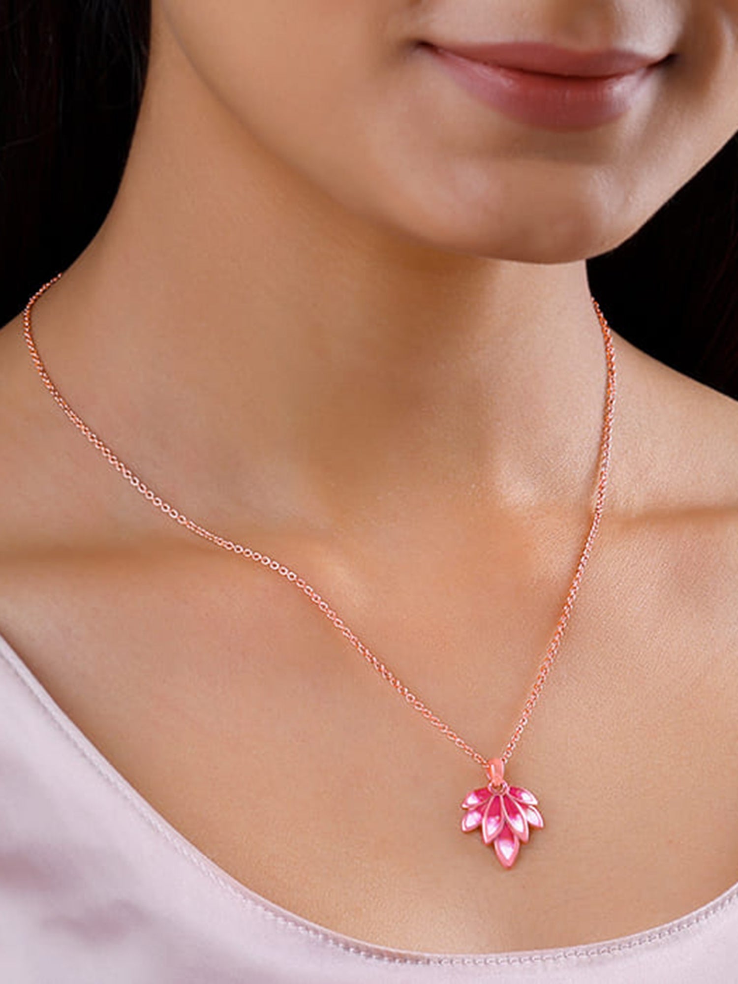 Rose Gold Wing it Pendant With Link Chain