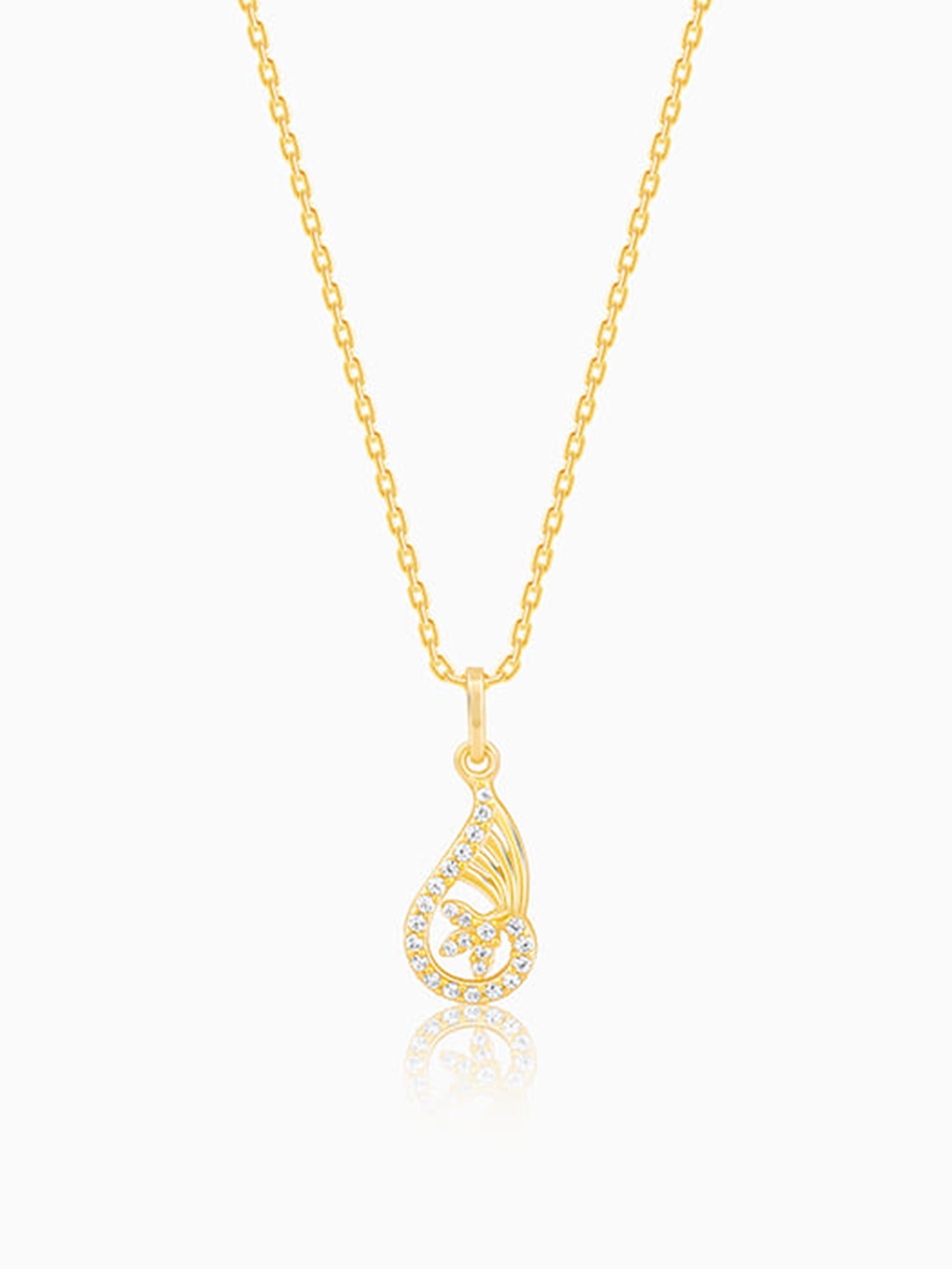 Golden Aria Pendant with Link Chain
