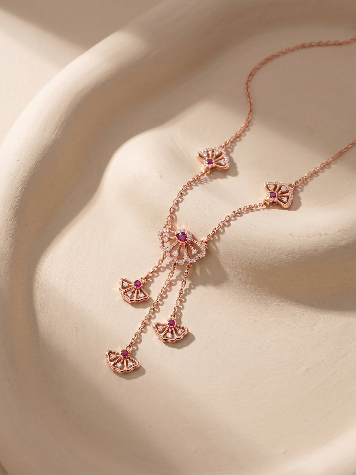 Rose Gold Brilliant Red Eyebright Trio Necklace