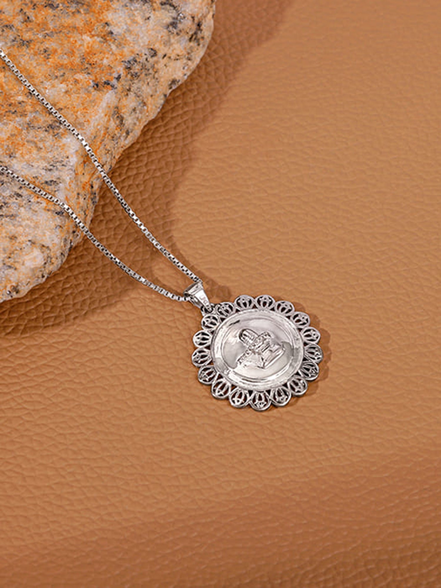 Silver Divine Mahadev Pendant With Box Chain For Him