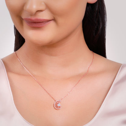 Rose Gold Classy Paisley Pendant With Link Chain