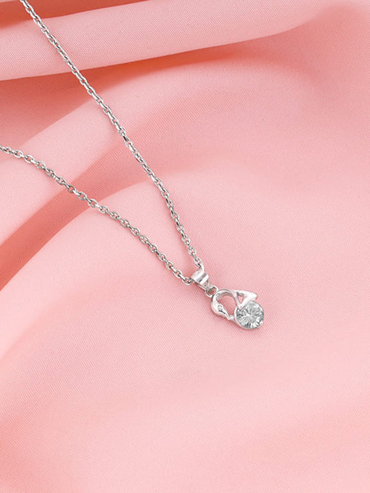 Silver Mini Swan Pendant with Link Chain