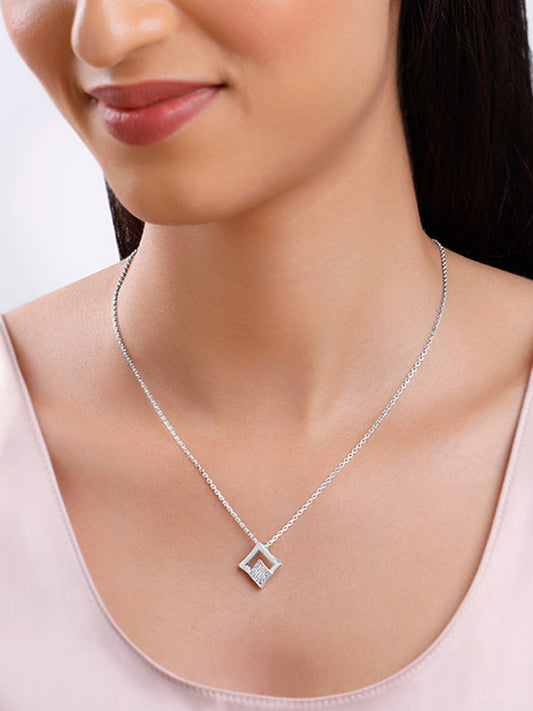 Silver Radiant Rhombus Pendant with Link Chain