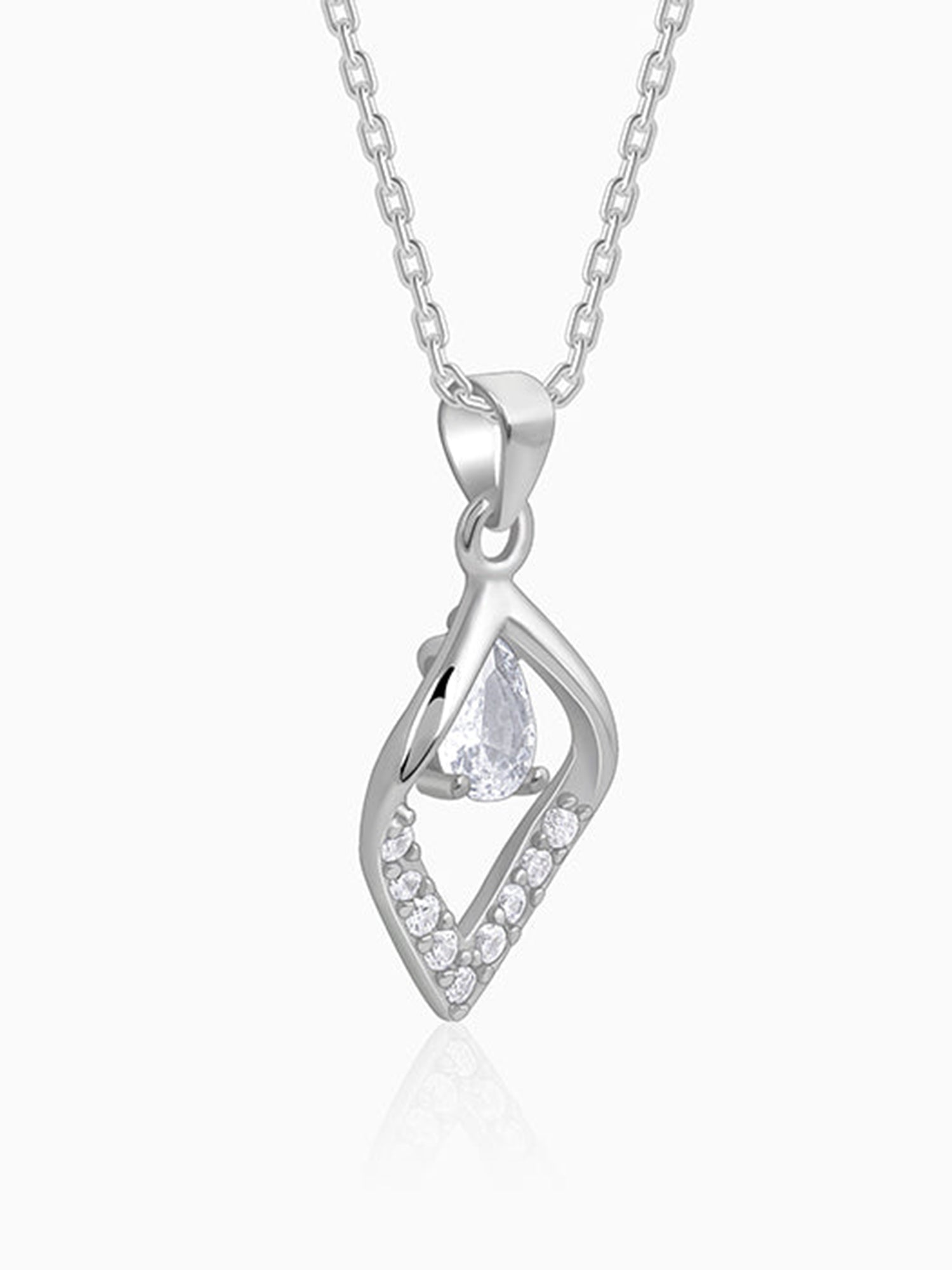 Silver Bling Queen Pendant with Link Chain