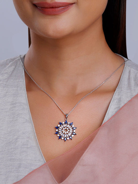 Silver Flourishing Pendant With Link Chain