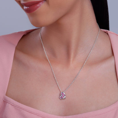 Silver Waveshell Pendant With Link Chain