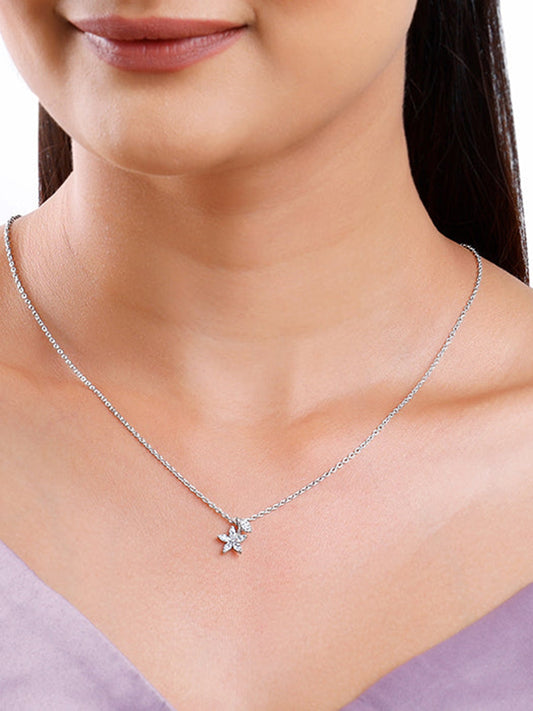 Silver Classic Floral Pendant with Link Chain