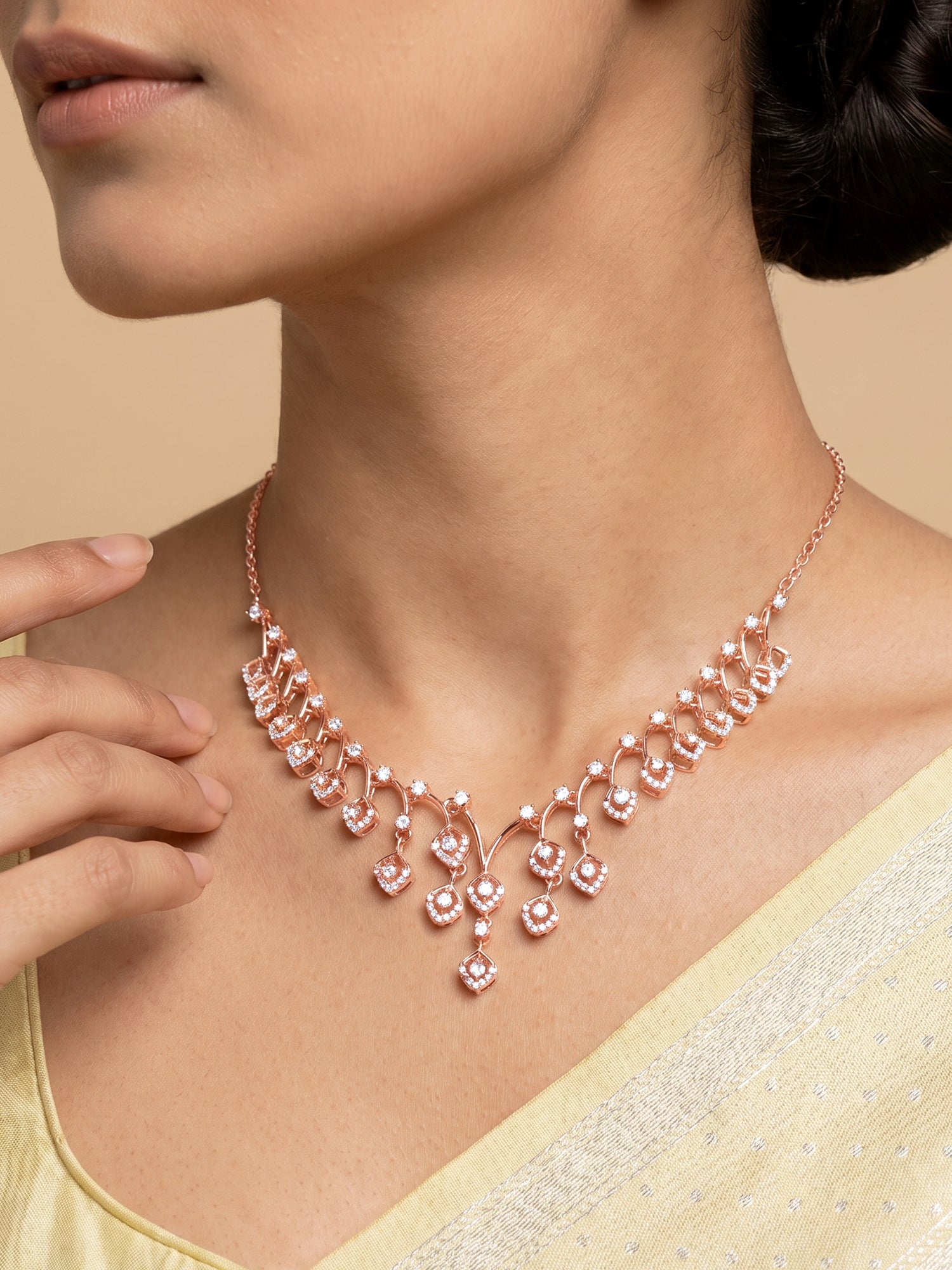 Rose Gold Gloria Necklace
