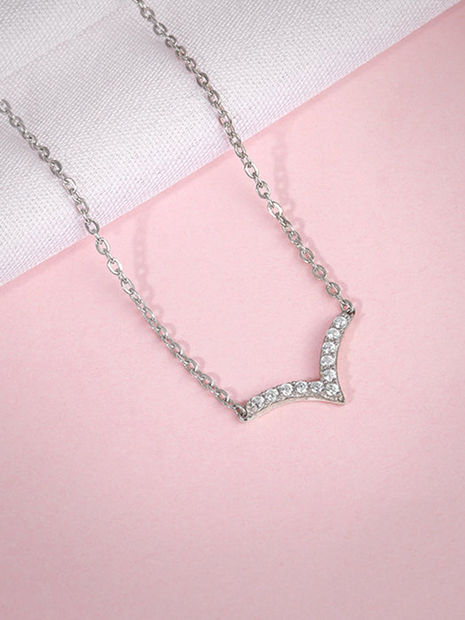 Silver Avya Necklace