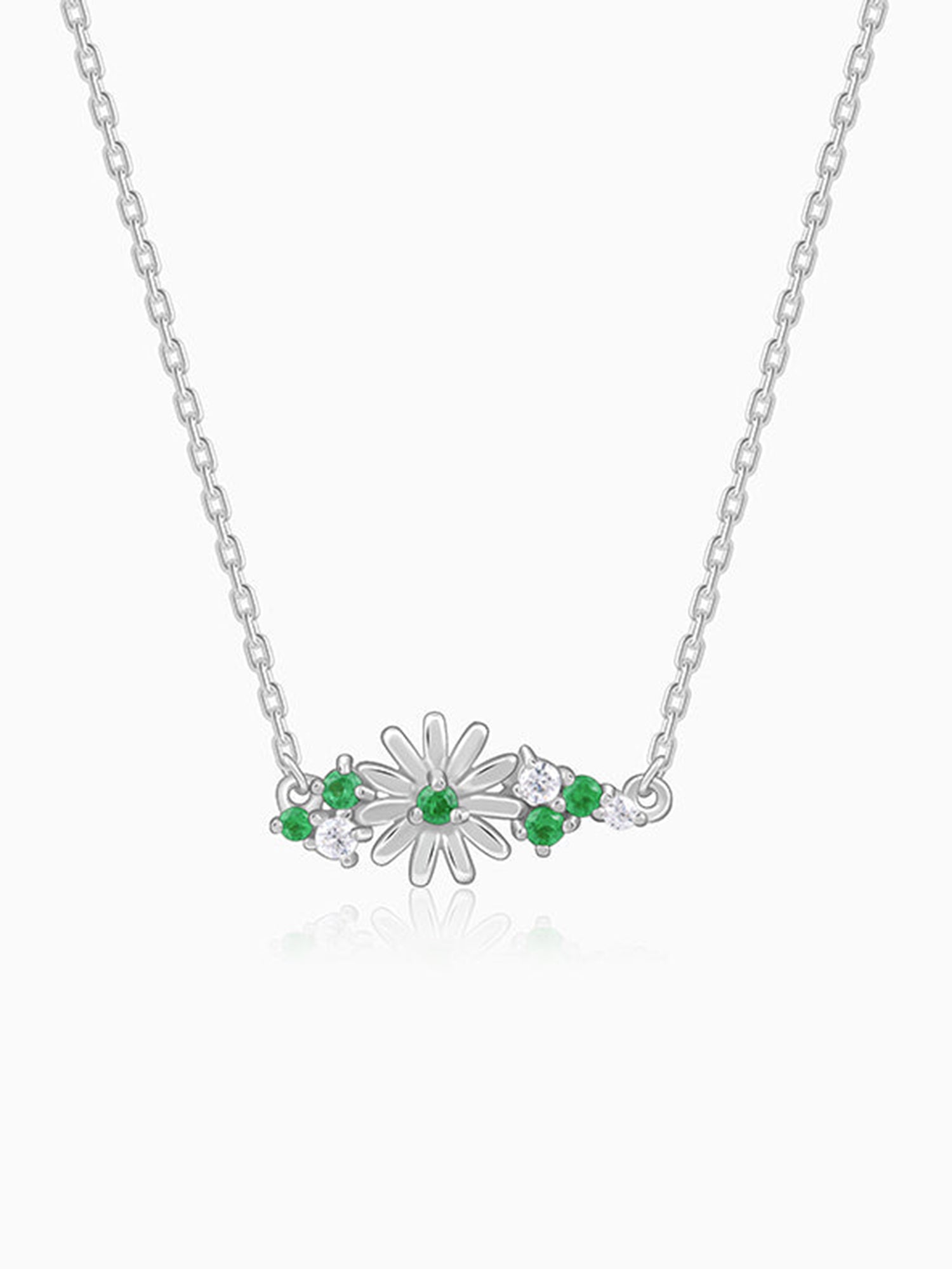 Silver Dreamy Flower Necklace