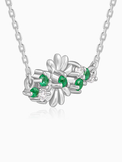 Silver Dreamy Flower Necklace